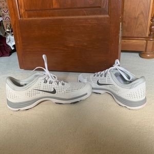 NIKE Women’s Golf Shoes